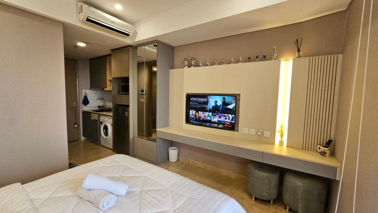 Studio Sea View Apartment At Gold Coast Pik By Mysweethome Jacarta Exterior foto