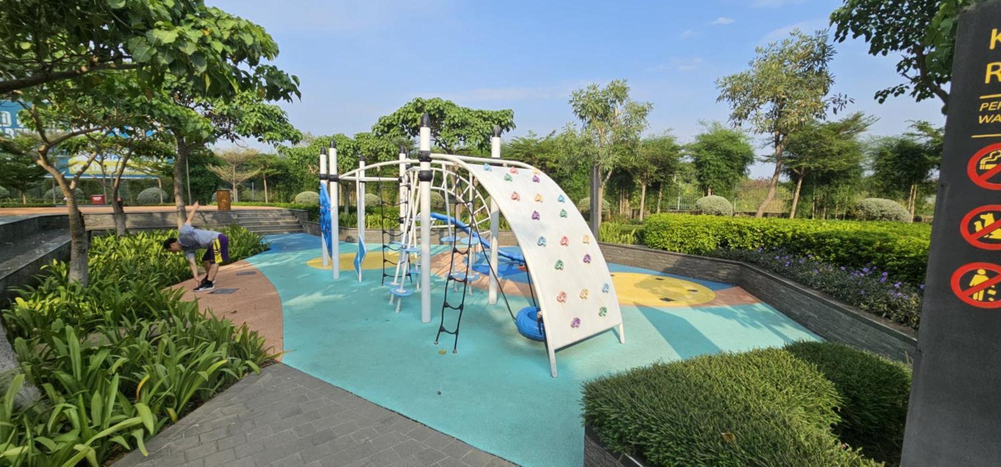 Studio Sea View Apartment At Gold Coast Pik By Mysweethome Jacarta Exterior foto
